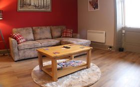 Immaculate 1 Bed Apartment In Pitlochry Scotland